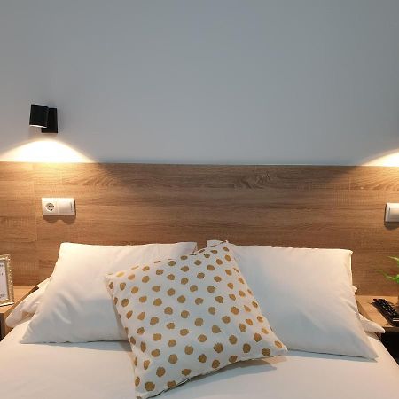 Norte Oviedo Rooms マドリード エクステリア 写真