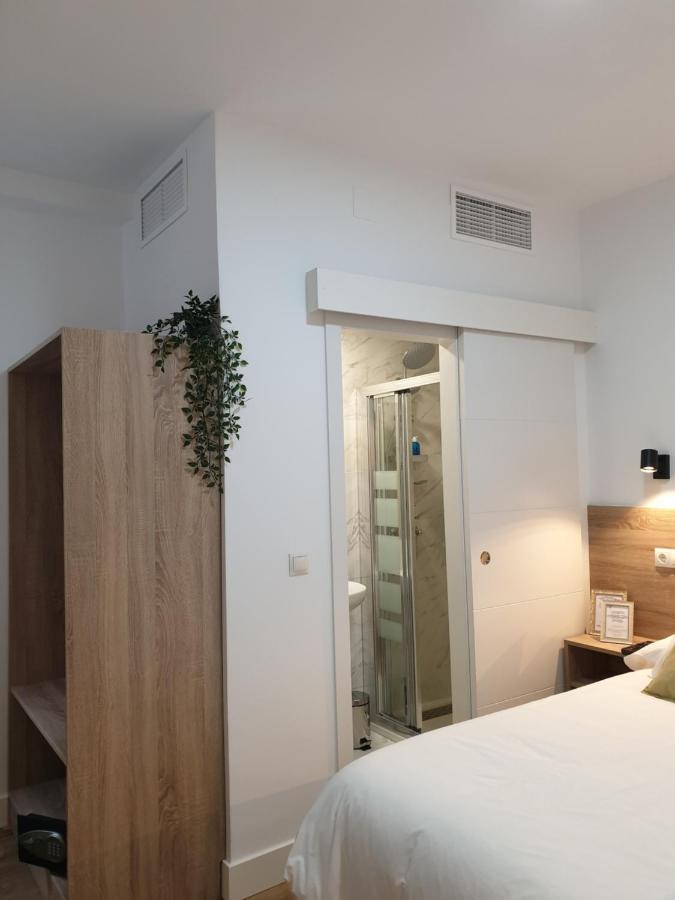 Norte Oviedo Rooms マドリード エクステリア 写真