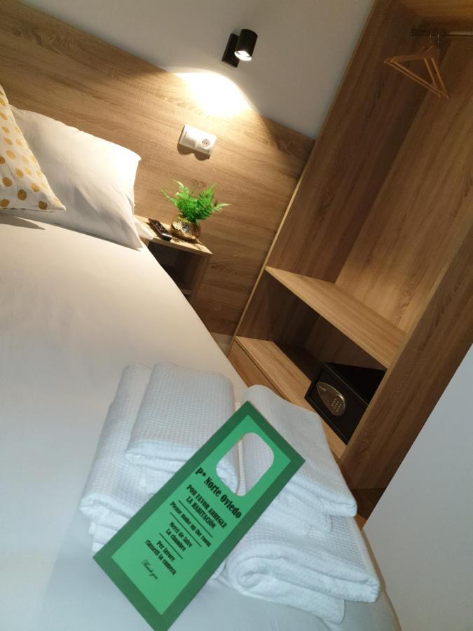 Norte Oviedo Rooms マドリード エクステリア 写真