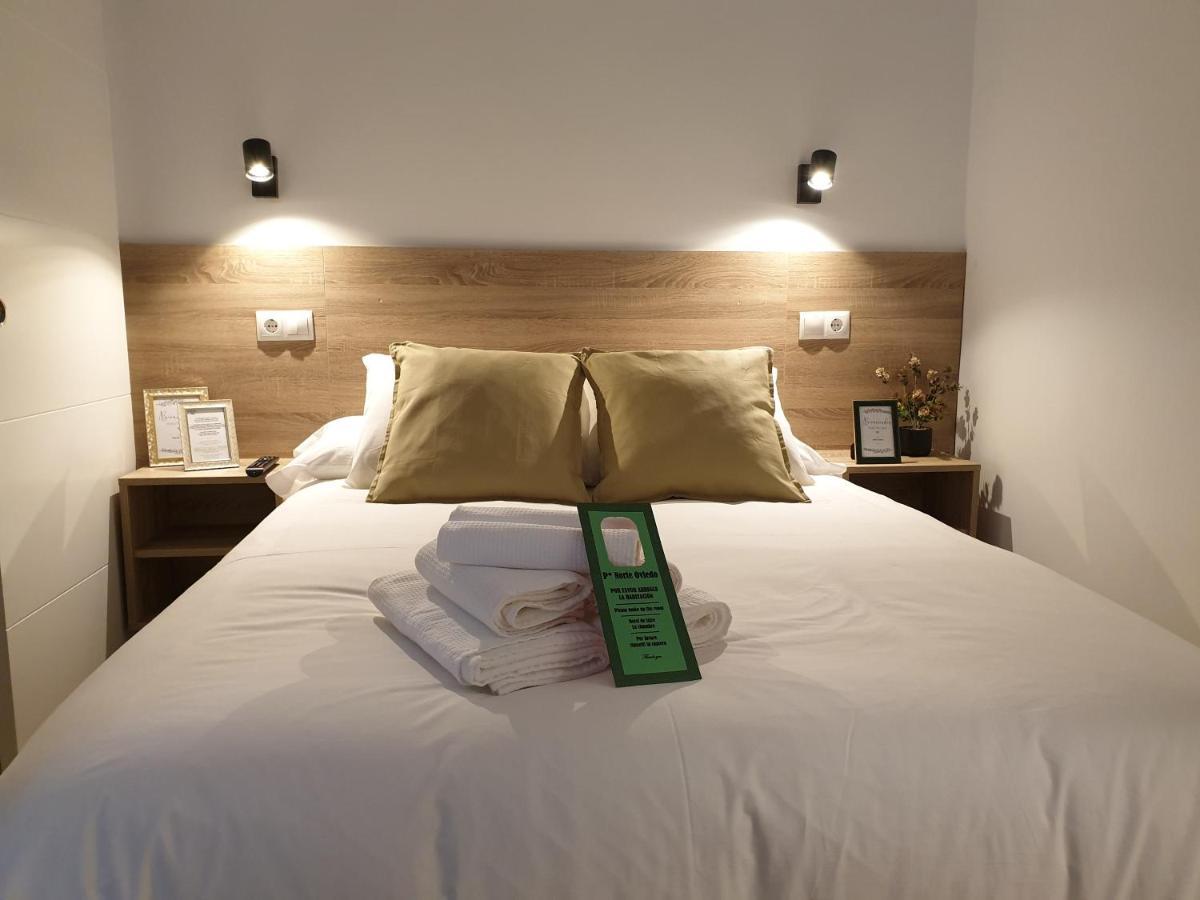 Norte Oviedo Rooms マドリード エクステリア 写真