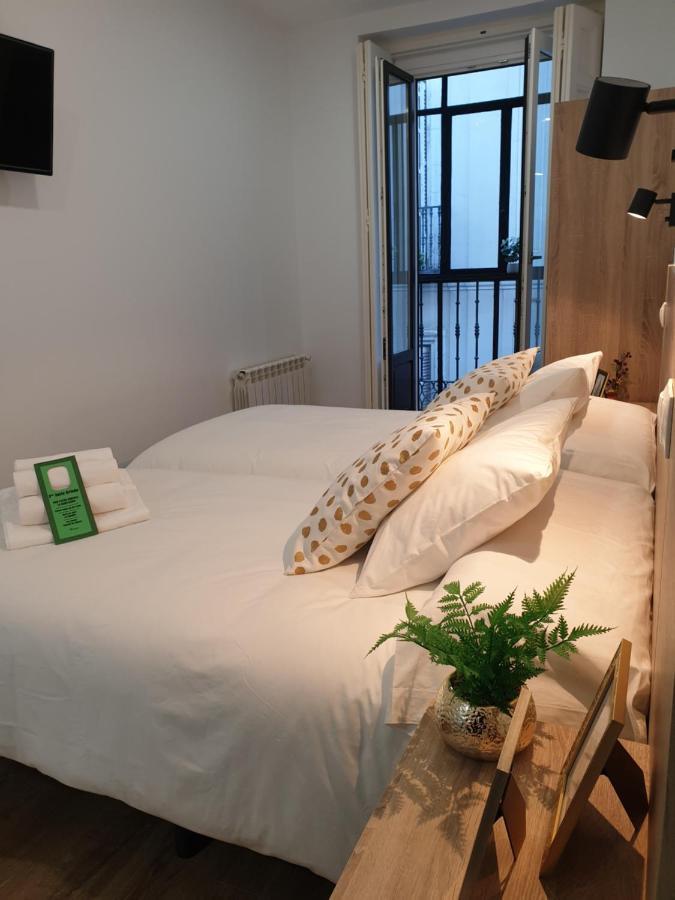 Norte Oviedo Rooms マドリード エクステリア 写真