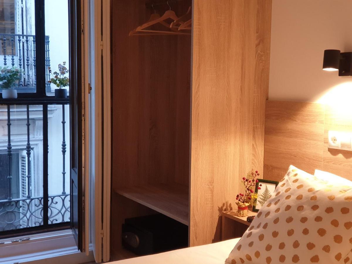 Norte Oviedo Rooms マドリード エクステリア 写真