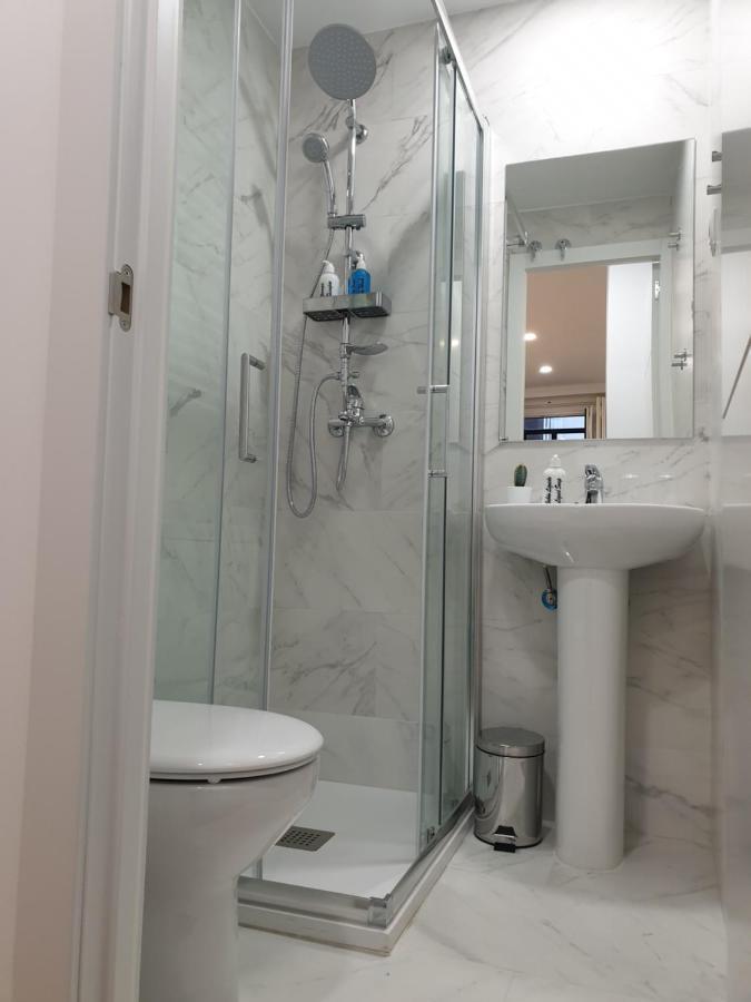 Norte Oviedo Rooms マドリード エクステリア 写真