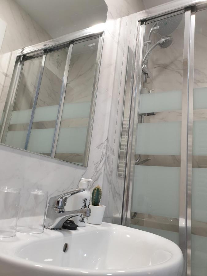 Norte Oviedo Rooms マドリード エクステリア 写真