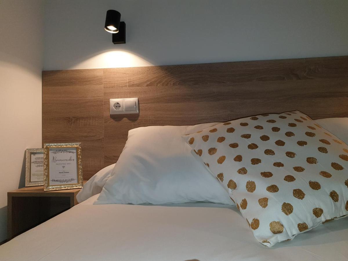Norte Oviedo Rooms マドリード エクステリア 写真
